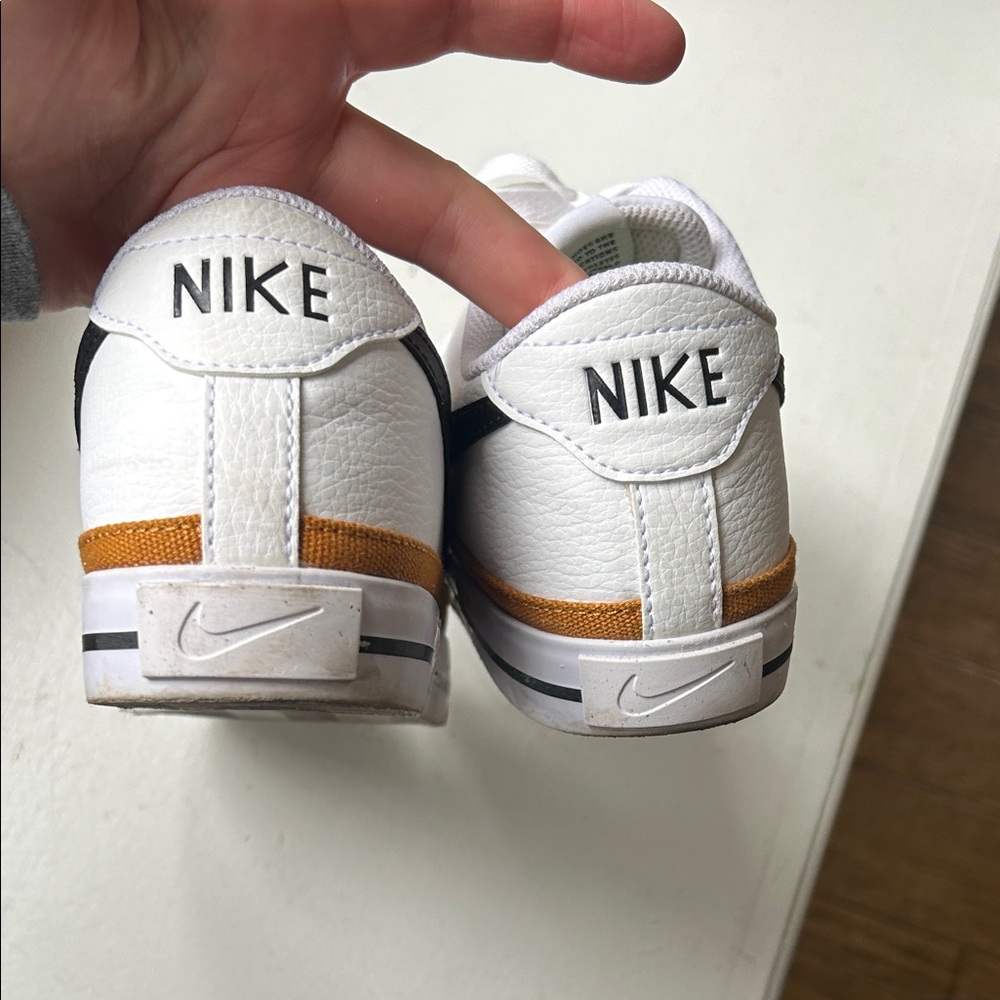 Nike Court Legacy White and Brown Women's Sneakers sz 9.5 - Picture 5 of 7